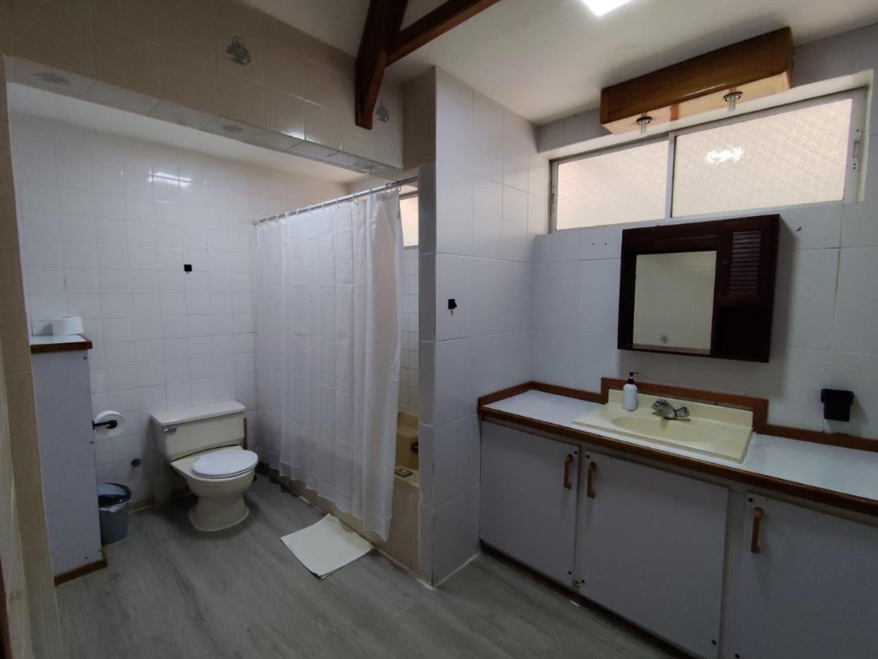 Hotel Hotu Matua By Ei Hanga Roa Exterior photo